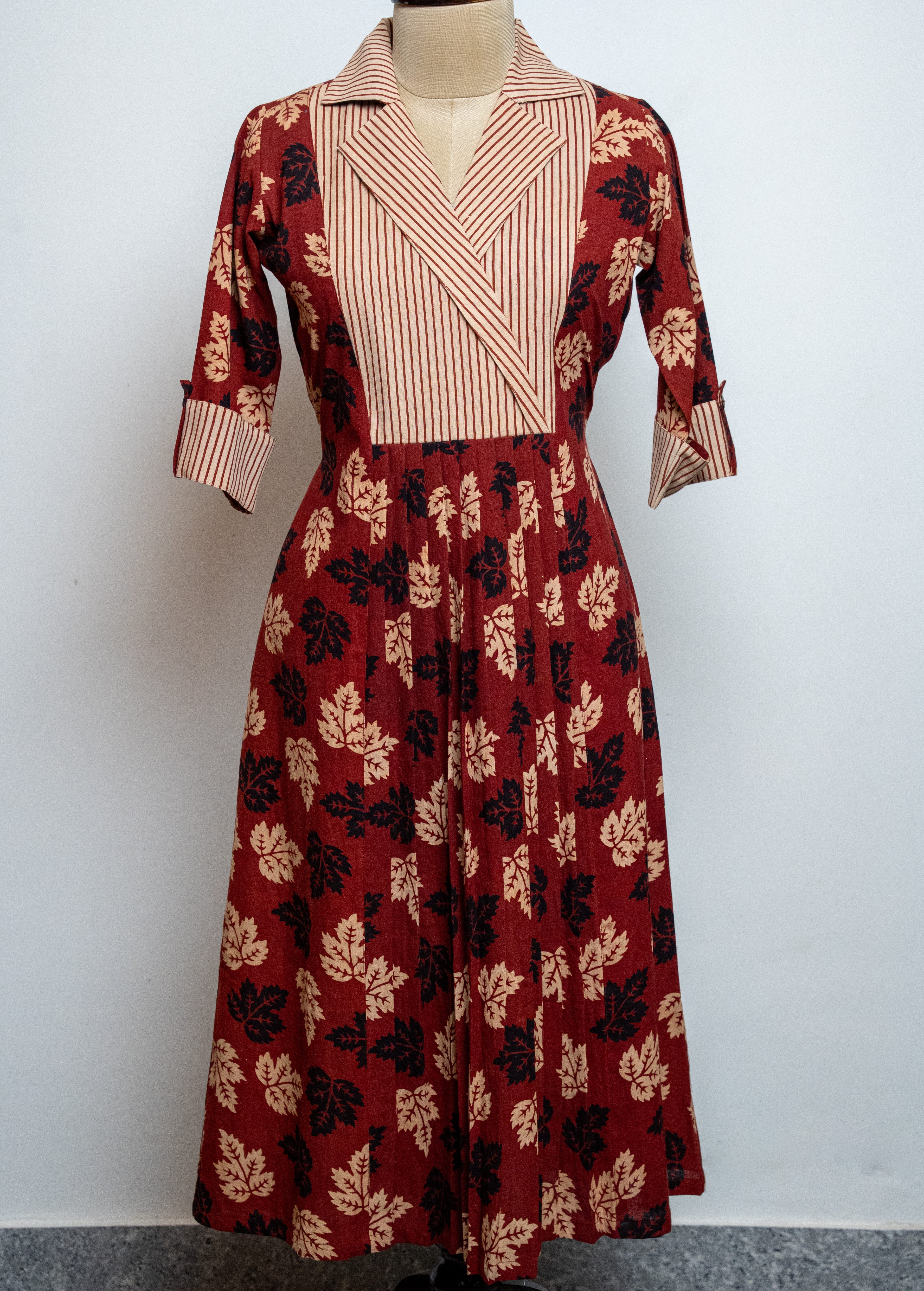 AJARAKH COAT COLLAR GOWN