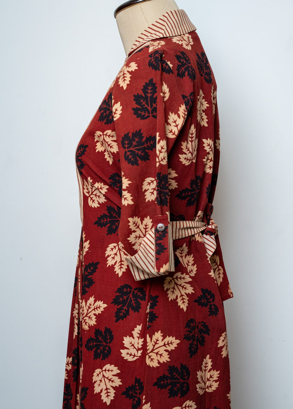 AJARAKH COAT COLLAR GOWN