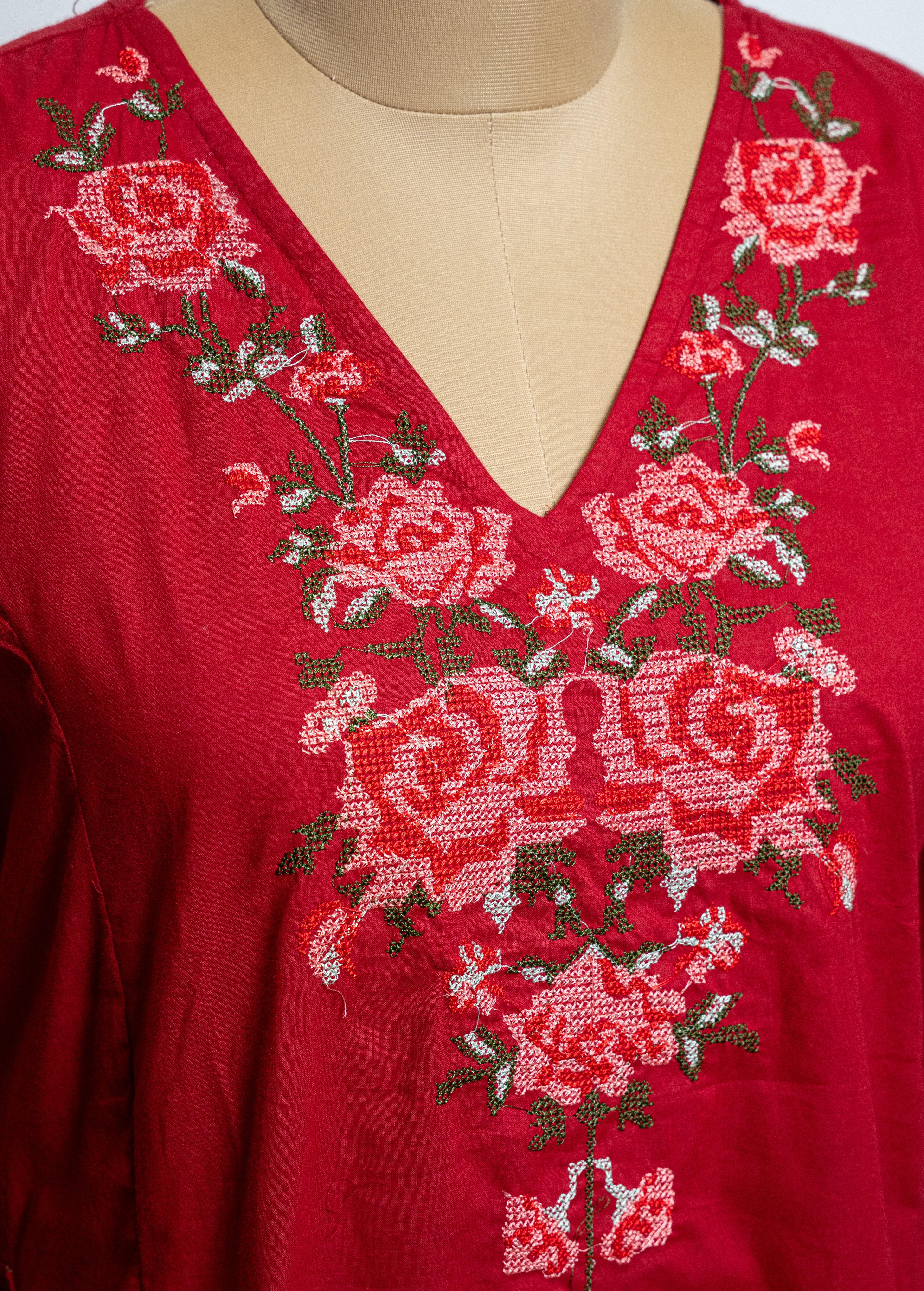 MAROON  Cotton A-Line Kurta Pant Set with Floral V-Neck Embroidery"