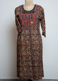 ETHNIC GEOMETRIC PRINTED NOTCHED NECK SEQUINNED COTTON STRAIGHT KURTA