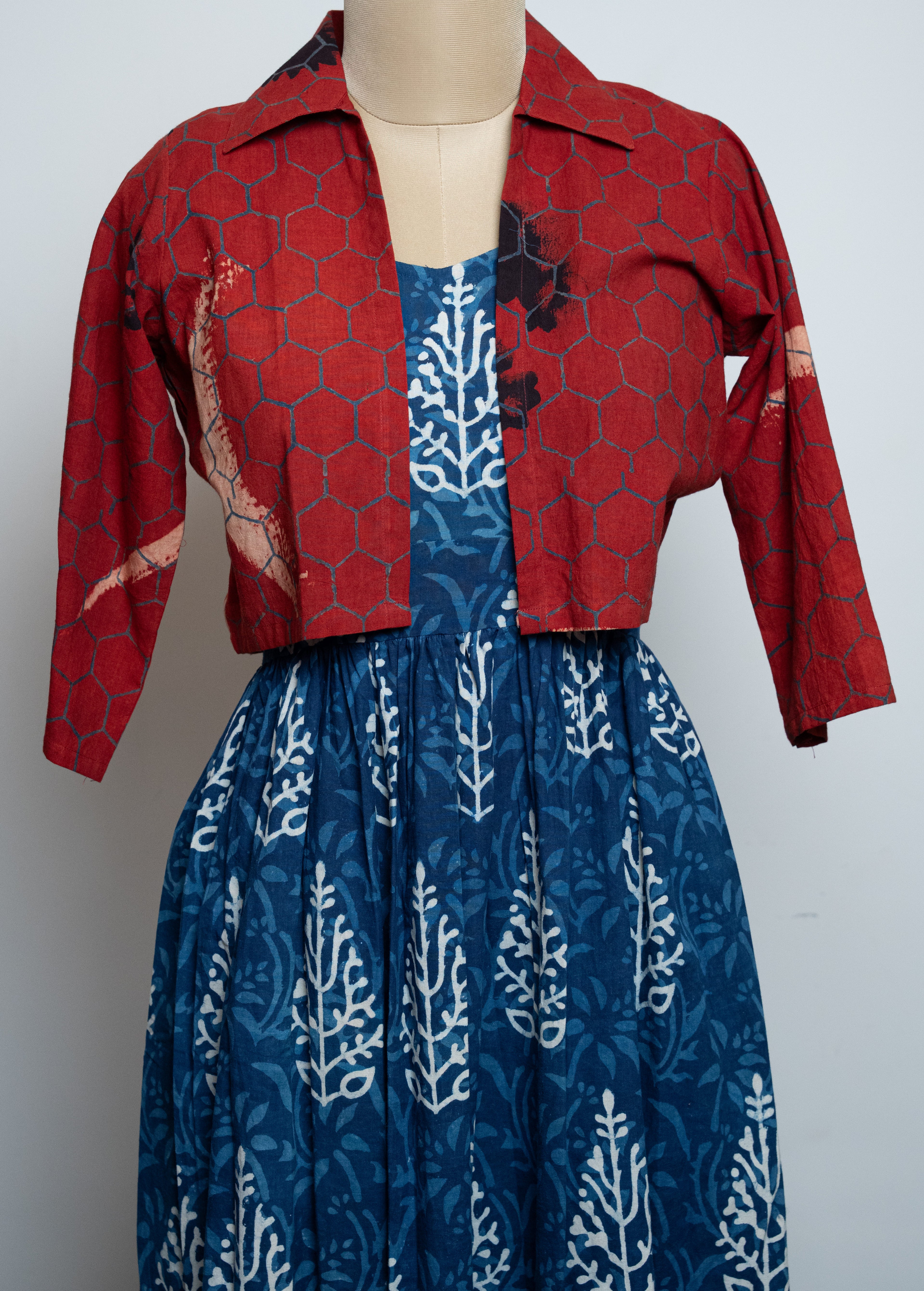 DABU NOODLE GOWN WITH AJRAKH NATURAL SHORT JACKET