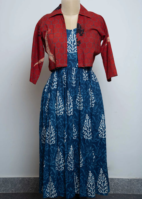 DABU NOODLE GOWN WITH AJRAKH NATURAL SHORT JACKET