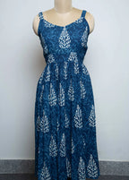 DABU NOODLE GOWN WITH AJRAKH NATURAL SHORT JACKET